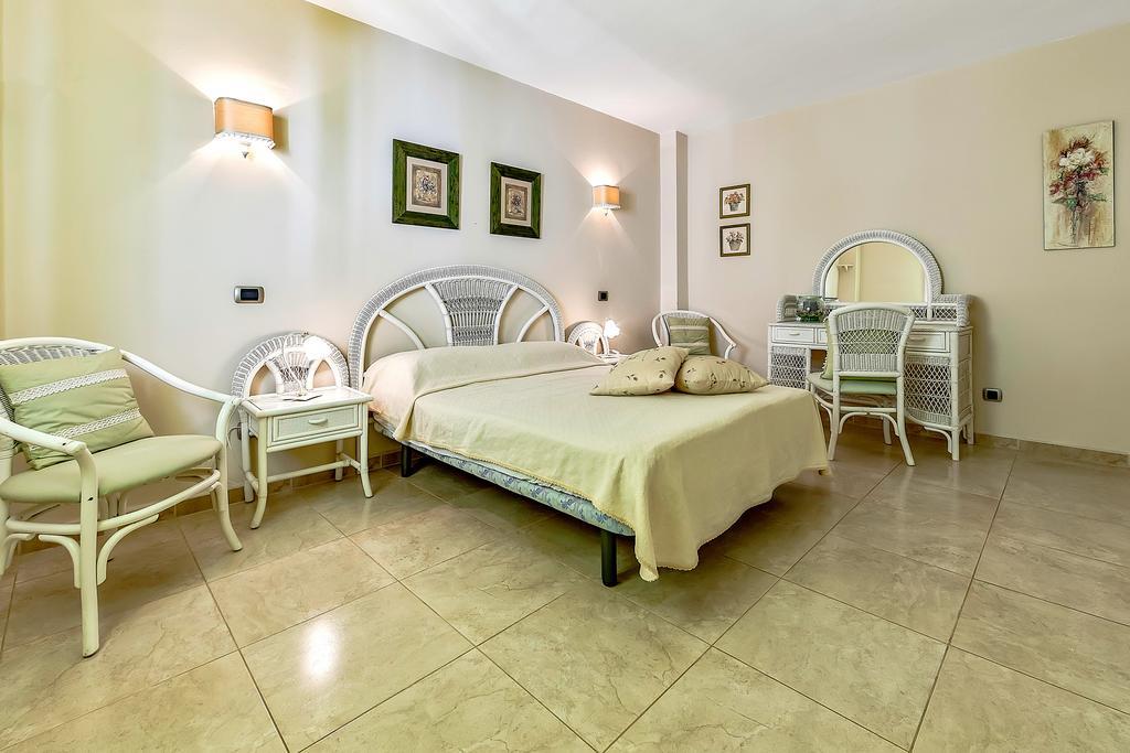 Apartment Sunset Harbour Costa Adeje  Esterno foto